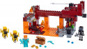 21154 LEGO® Minecraft Liesmu tilts, 8+ gadi